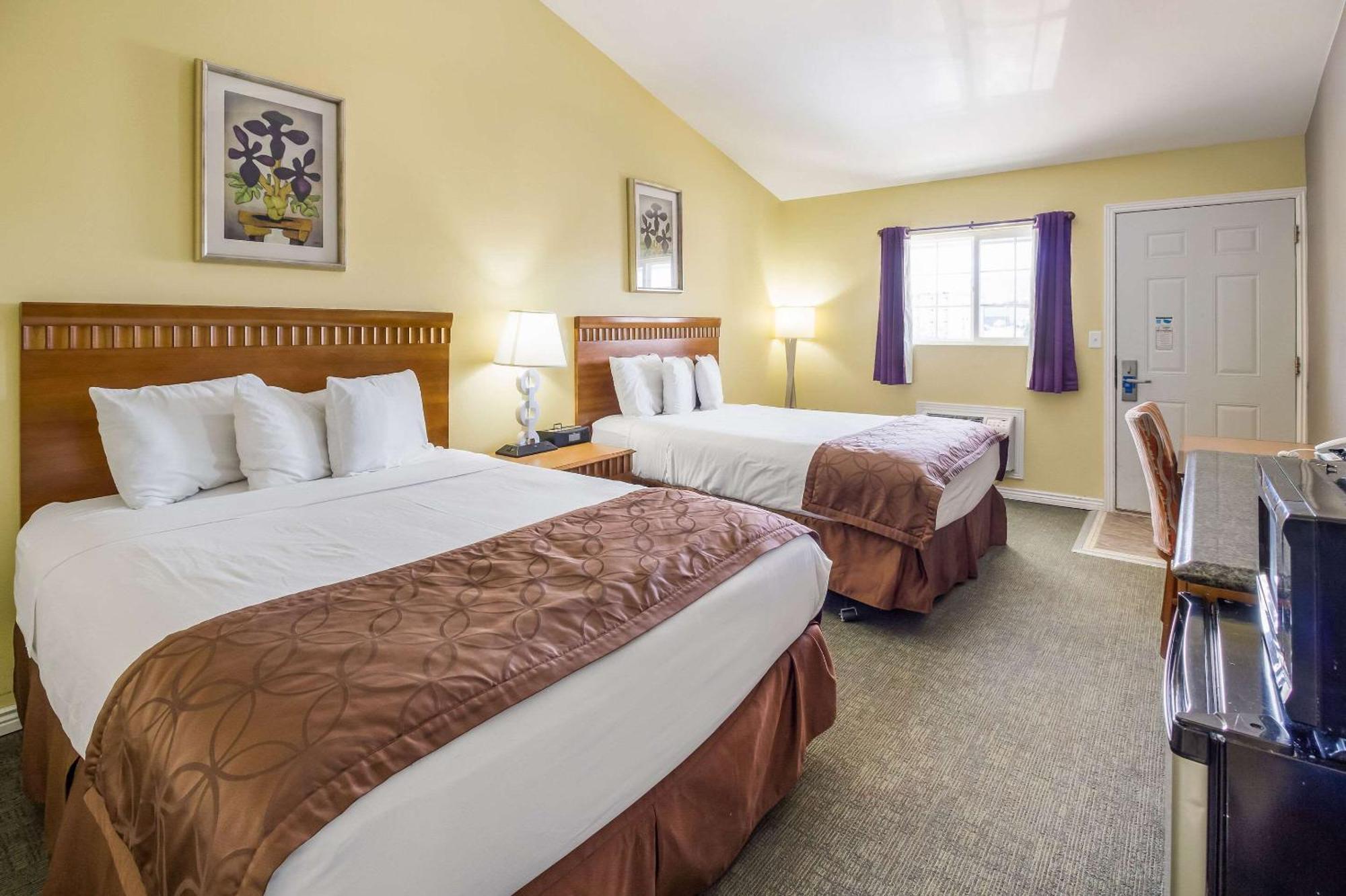 Rodeway Inn Каспер Экстерьер фото